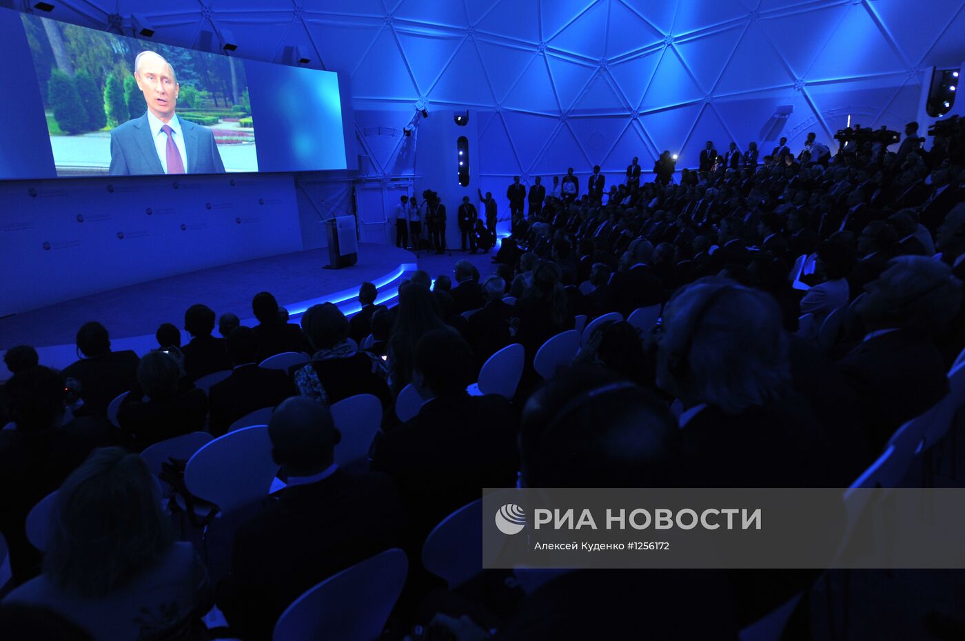 Пуск в эксплуатацию второй ветки газопровода "Северный поток"