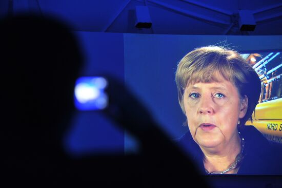 Пуск в эксплуатацию второй ветки газопровода "Северный поток"