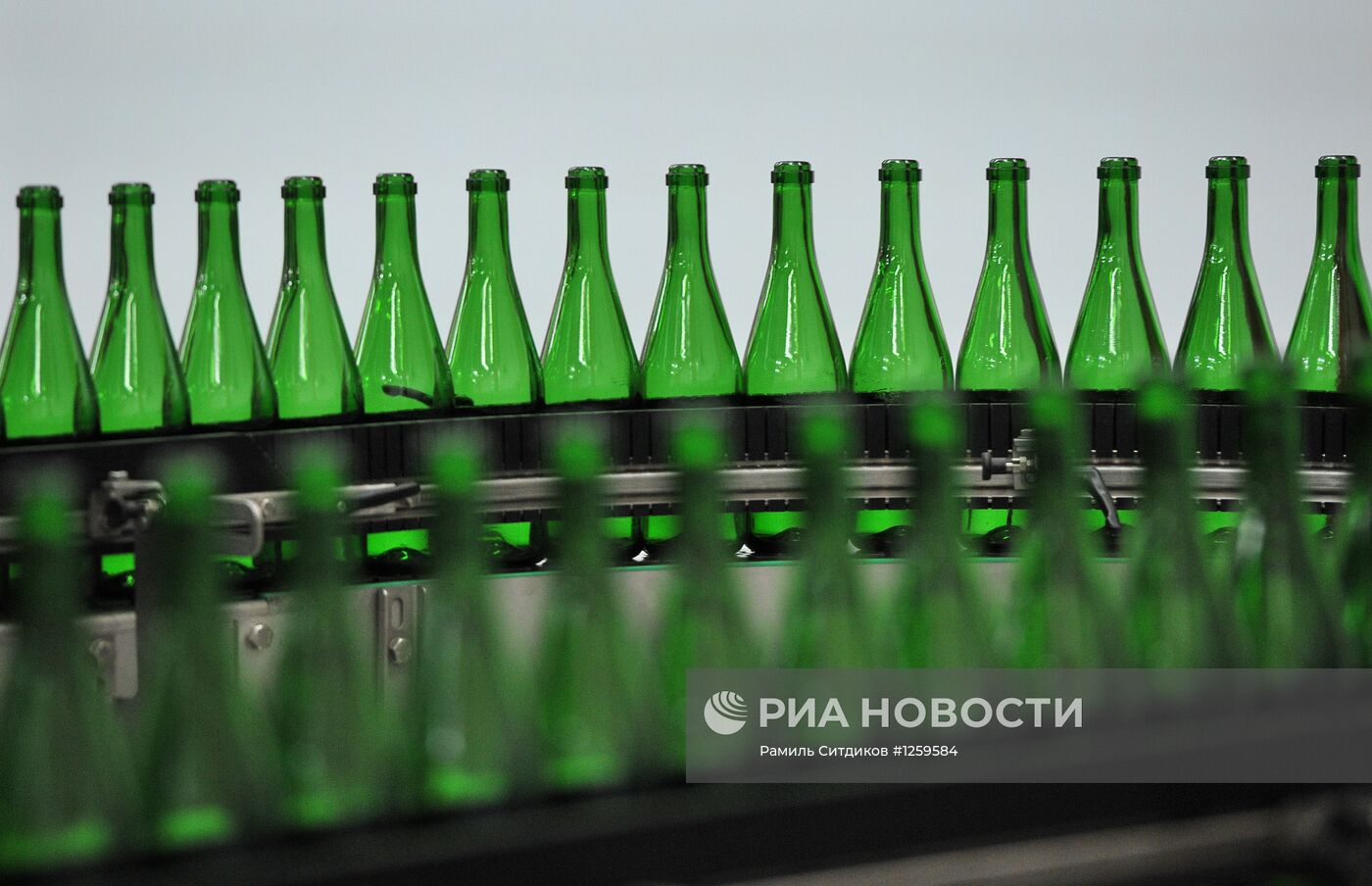 Работа Московского межреспубликанского винодельческого завода