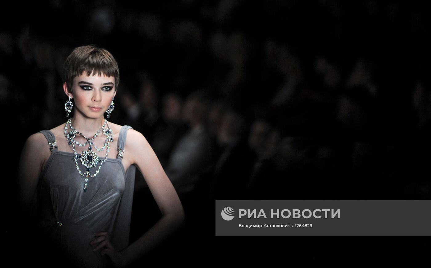 Показ Slava Zaitsev в рамках Mercedes-Benz Fashion Week Russia