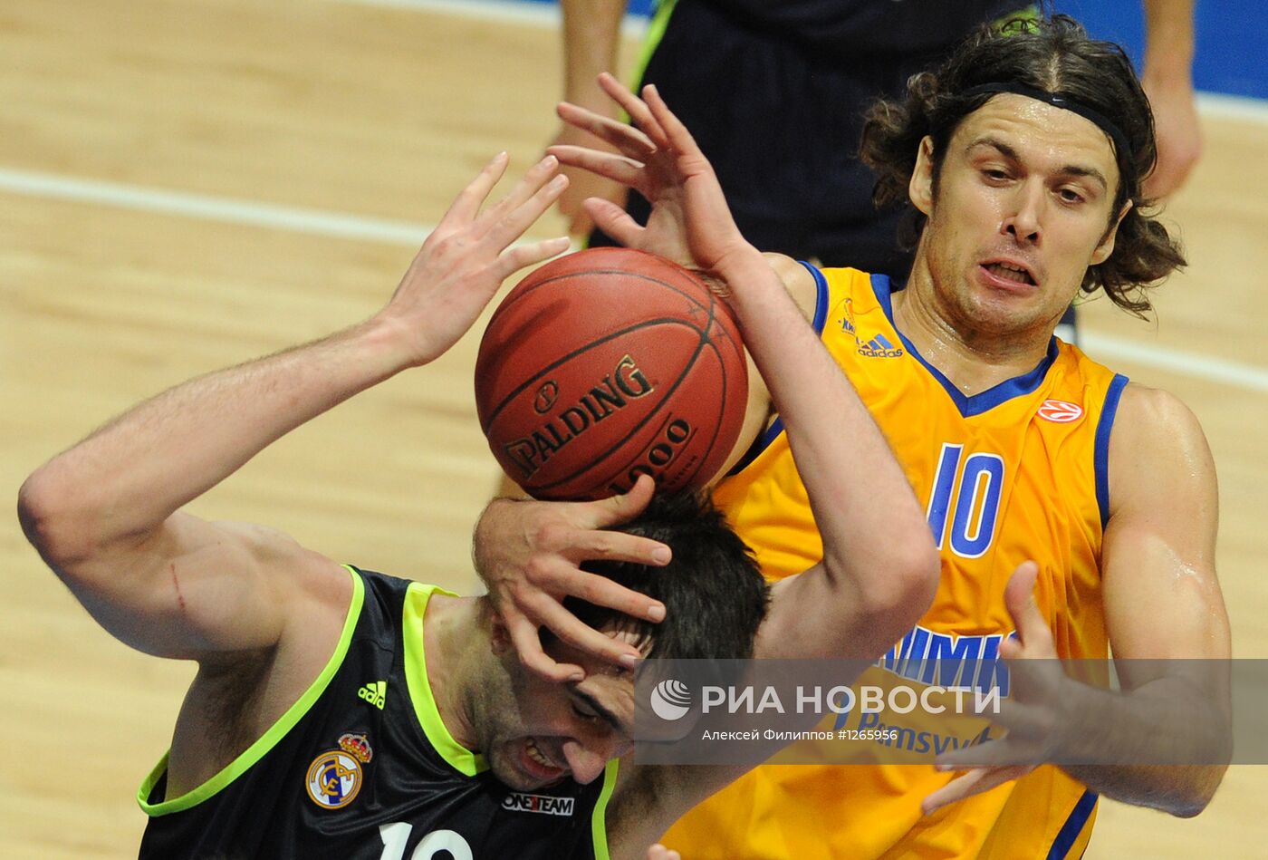 Баскетбол. Евролига. Матч "Химки" - "Реал"