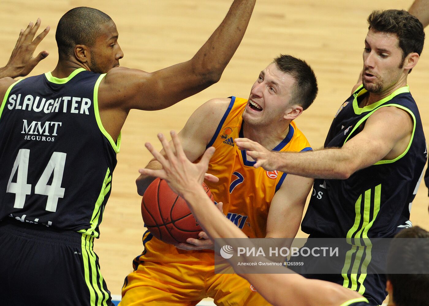 Баскетбол. Евролига. Матч "Химки" - "Реал"