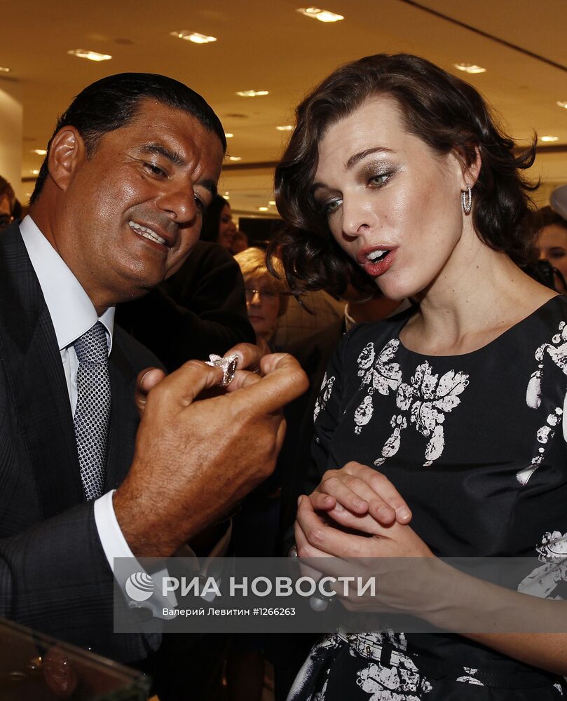 Ювелир Джейкоб Арабо представил коллекцию украшений в ЦУМе
