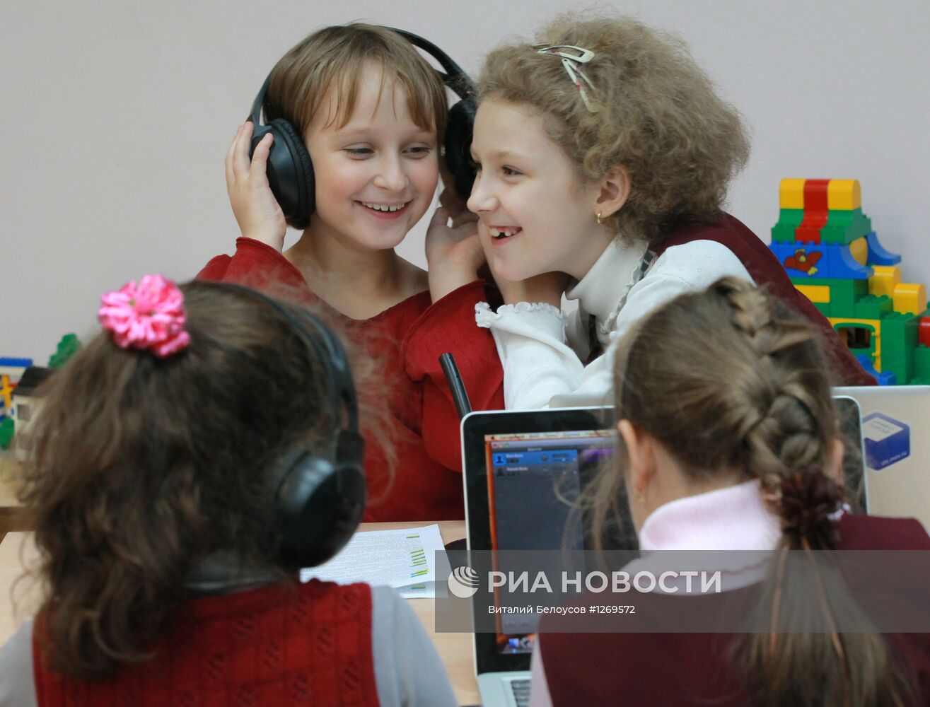 Работа московских школ