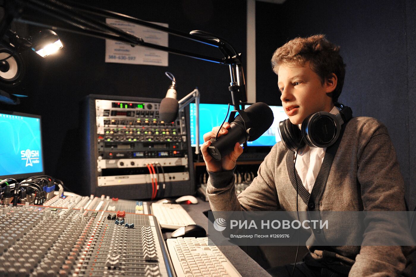 Работа московских школ