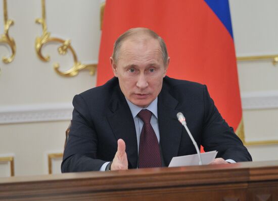 В.Путин провел заседание Совета при президенте РФ