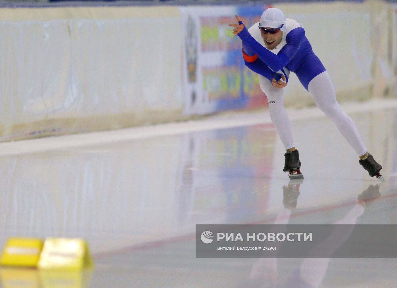 Конькобежный спорт. Чемпионат России. Второй день