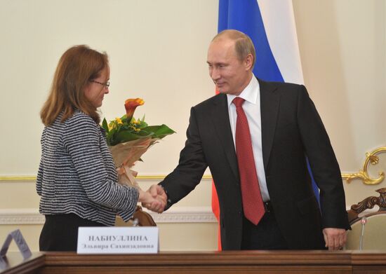 В.Путин провел заседание Совета по науке и образованию