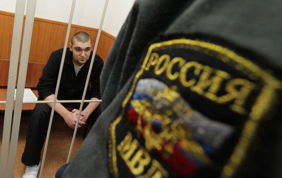 Рассмотрение вопроса о продлении срока ареста Степану Зимину