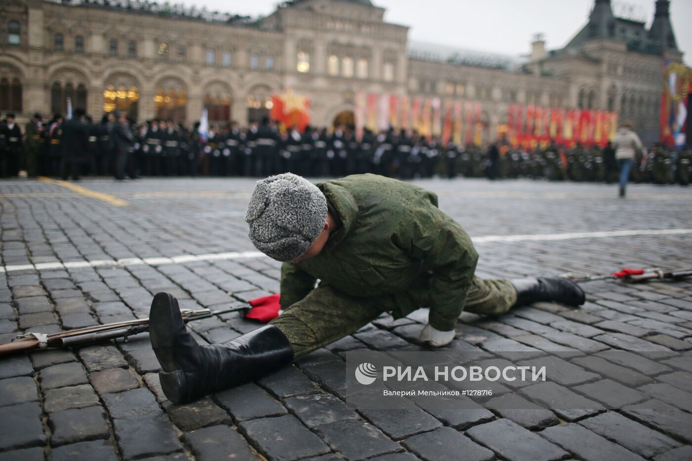 Репетиция марша в честь годовщины парада 1941 года