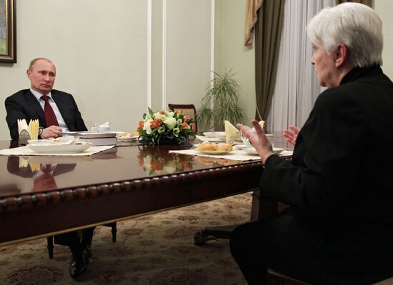 В.Путин встретился с Н.Солженицыной
