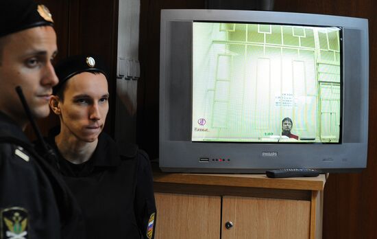 Жалоба на арест Леонида Развозжаева в Мосгорсуде