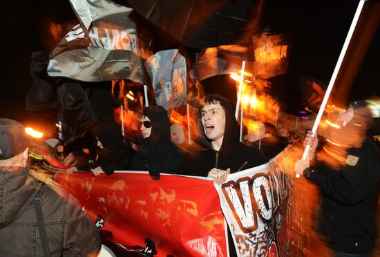 Шествие и митинг "Красный марш" в Москве