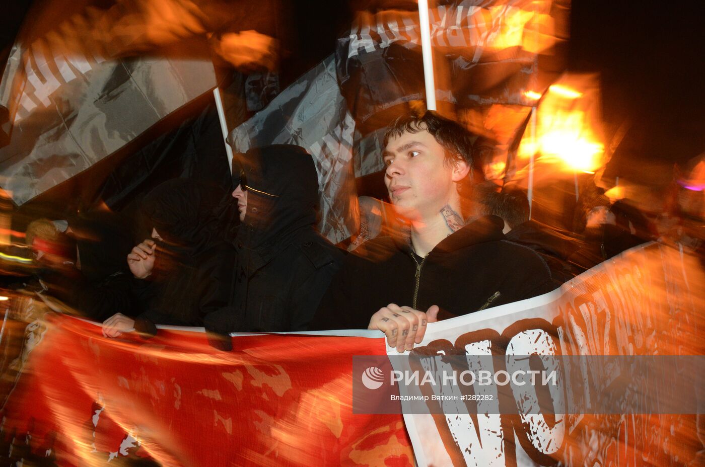 Шествие и митинг "Красный марш" в Москве