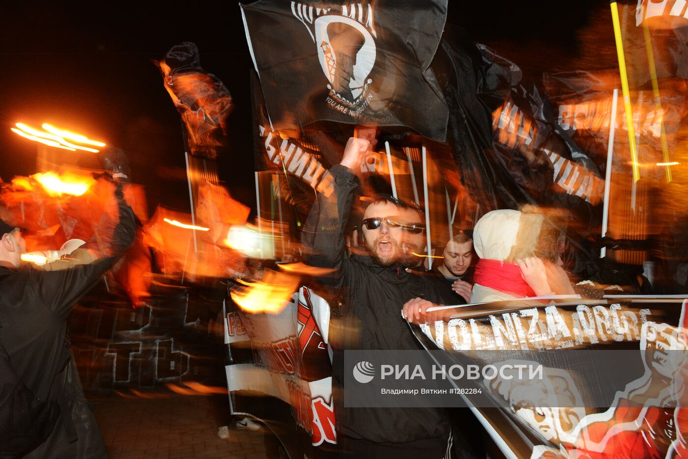 Шествие и митинг "Красный марш" в Москве