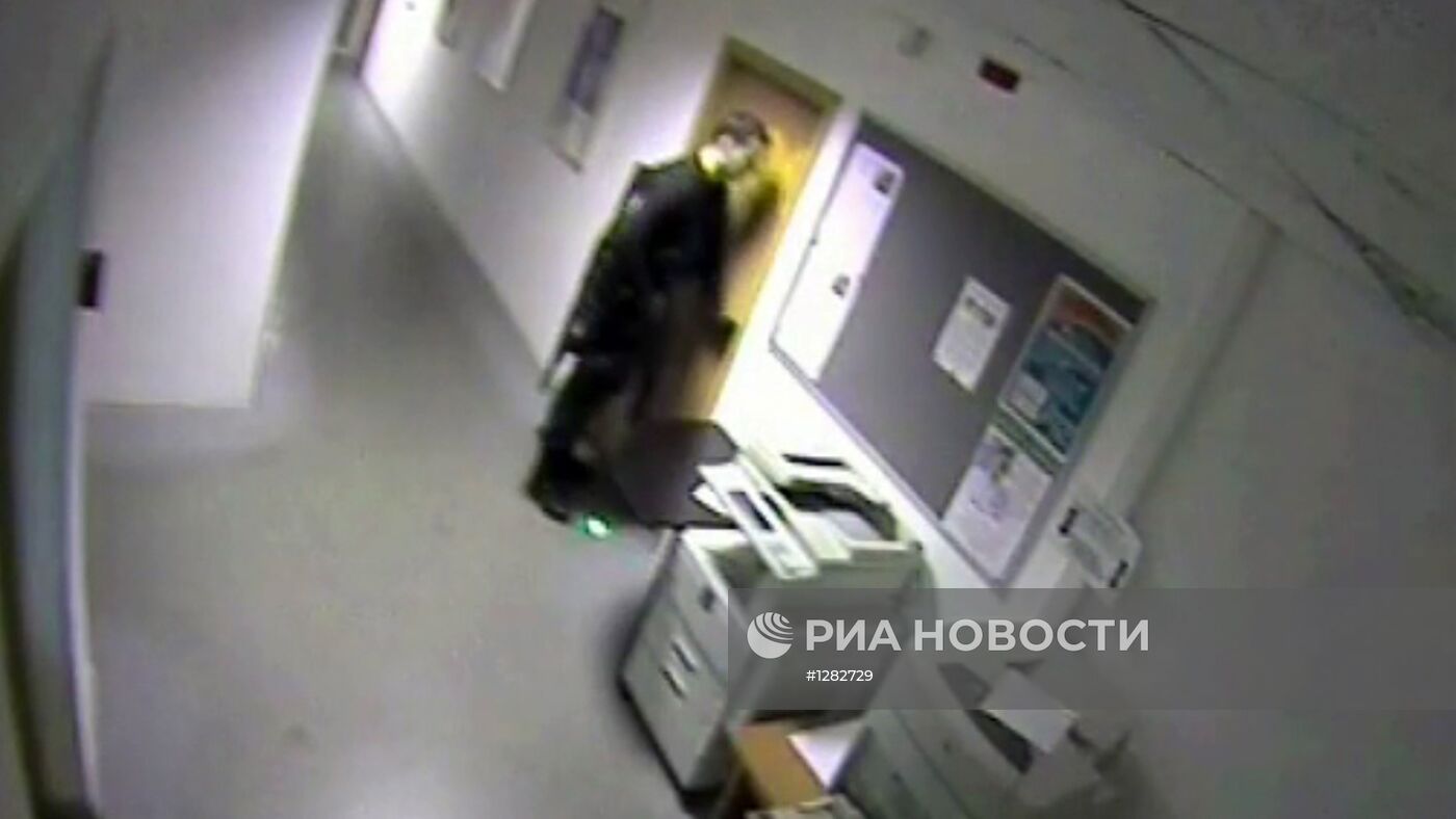 Юрист Д.Виноградов, устроивший стрельбу на складе, задержан