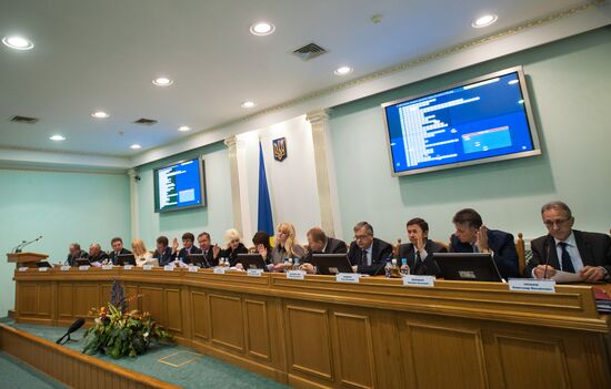 ЦИК Украины завершил подведение итогов выборов в парламент