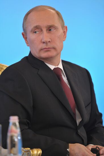 В.Путин и А.Меркель на XII форуме "Петербургский диалог"