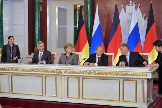 Межгосконсультации РФ и Германии в Кремле