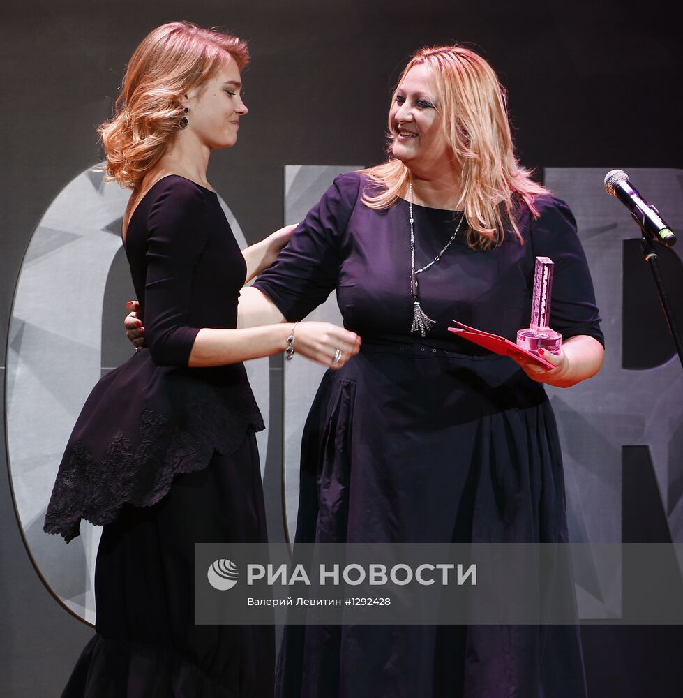 Церемония вручения премии "Женщина года GLAMOUR 2012"