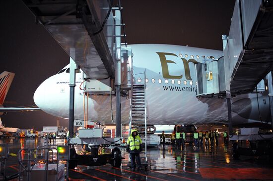 Прилет Airbus A380 в аэропорт "Домодедово"