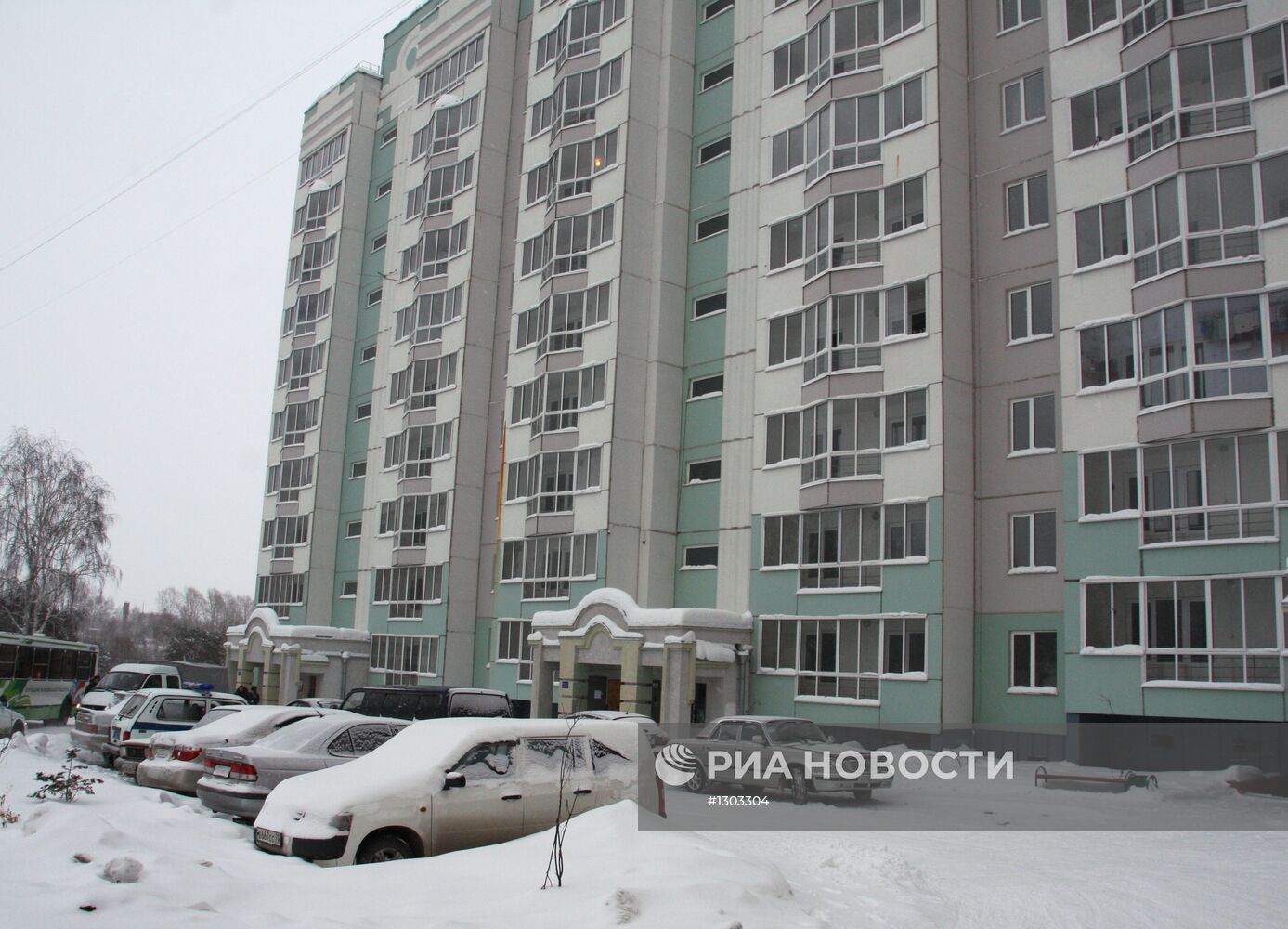 Жильцы поврежденного в Томске дома заселяются в новые квартиры