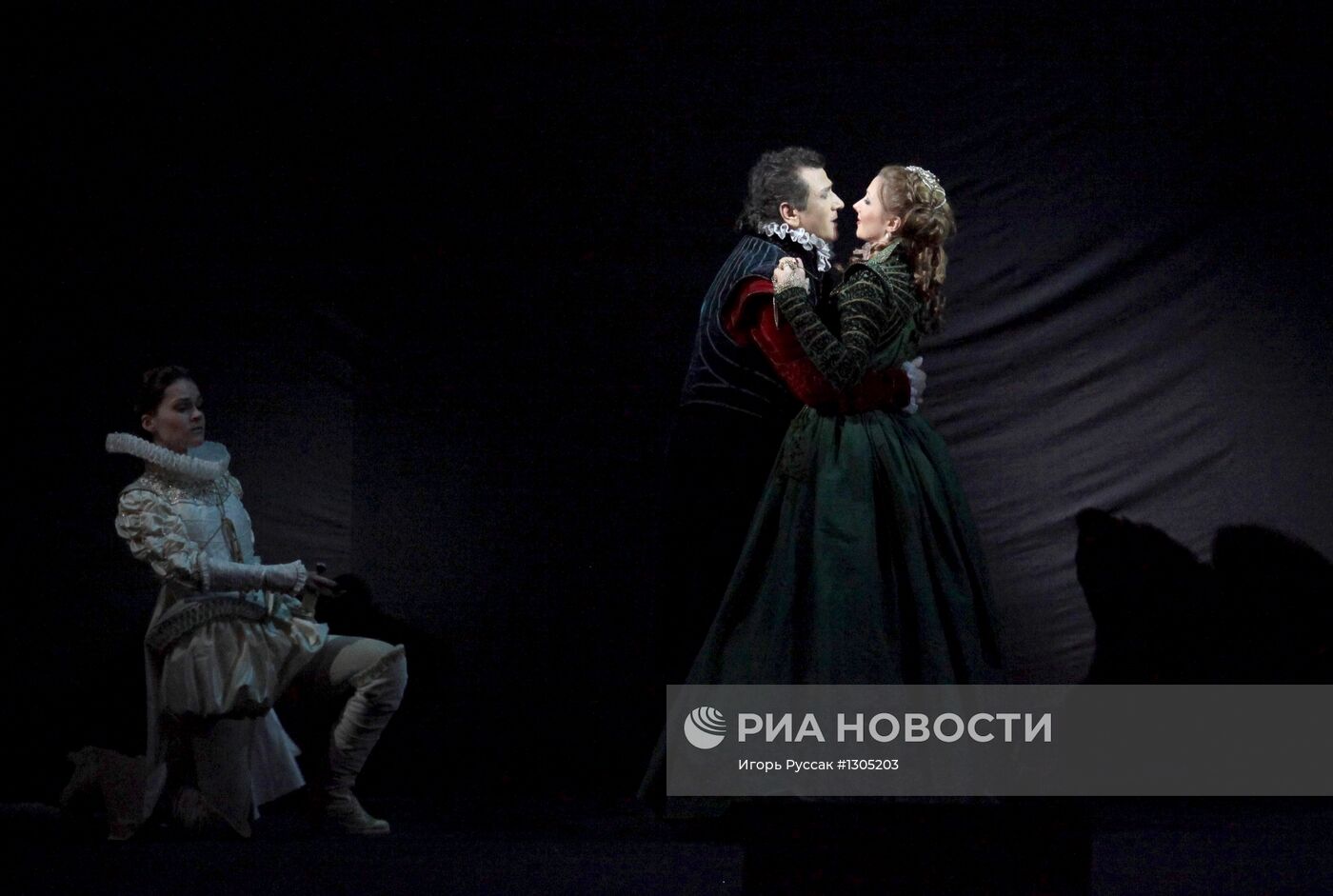 Премьера оперы Дон Карлос на сцене