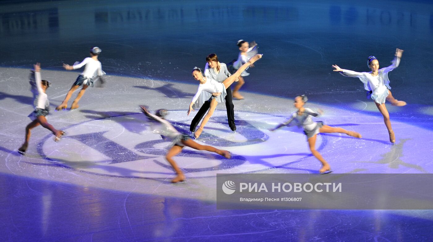 Фигурное катание. Финал Гран-при. Церемония открытия