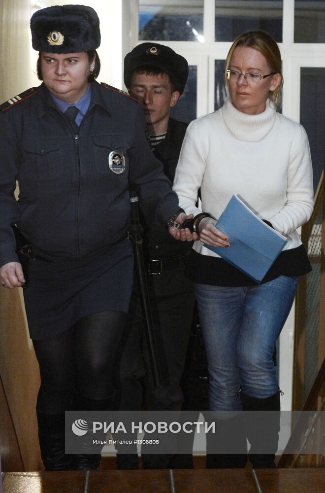 Суд продлил срок ареста фигурантам дела "Оборонсервиса"