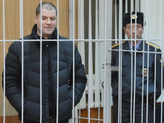 Суд продлил срок ареста фигурантам дела "Оборонсервиса"