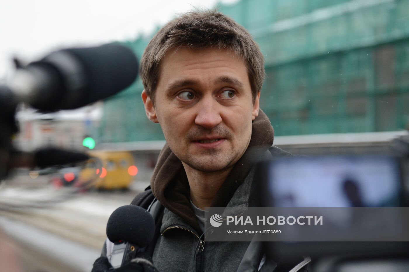 Режиссер П.Костомаров вызван на допрос в Следственный комитет РФ
