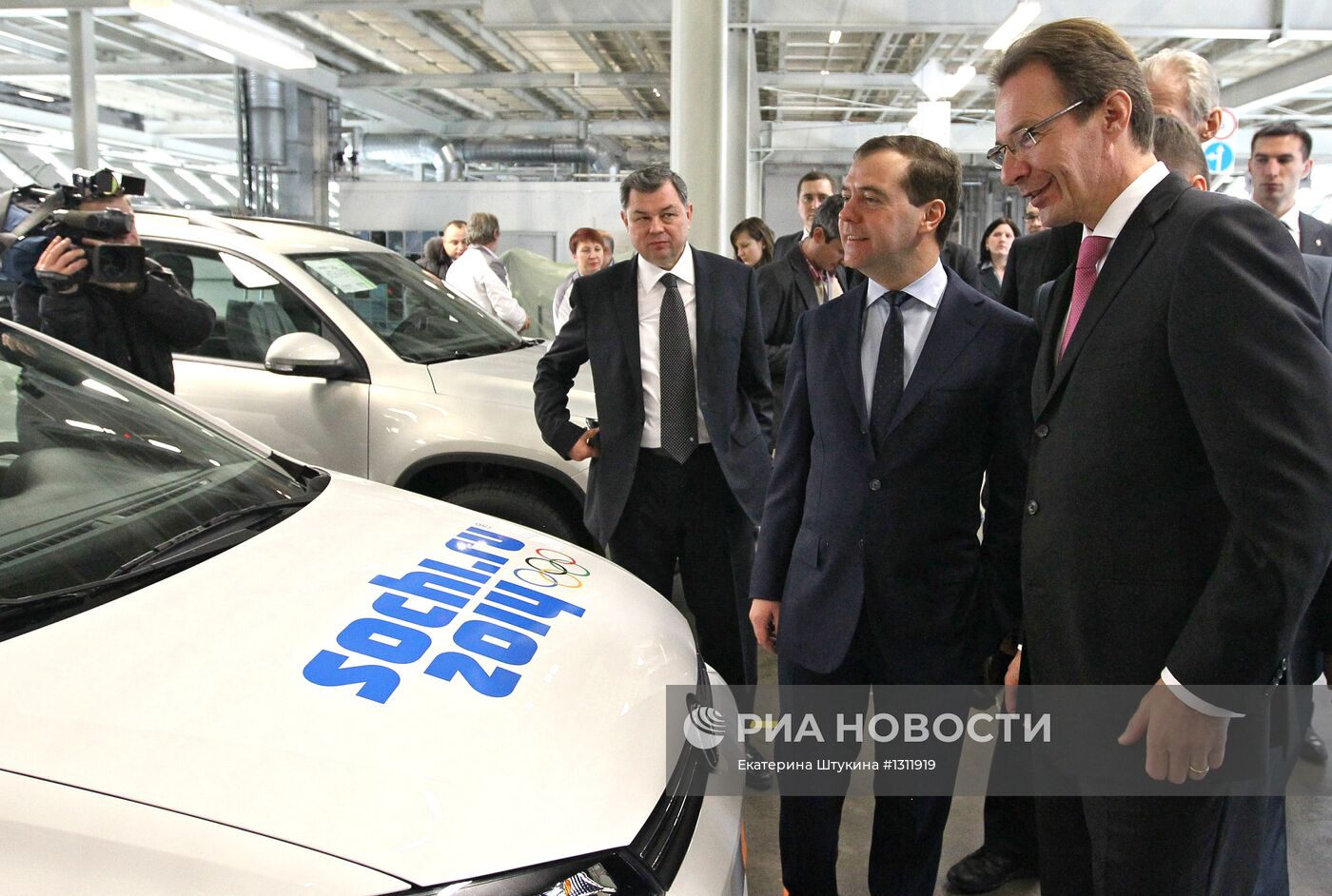 Д.Медведев с рабочей поездкой в Центральном ФО в г.Калуге