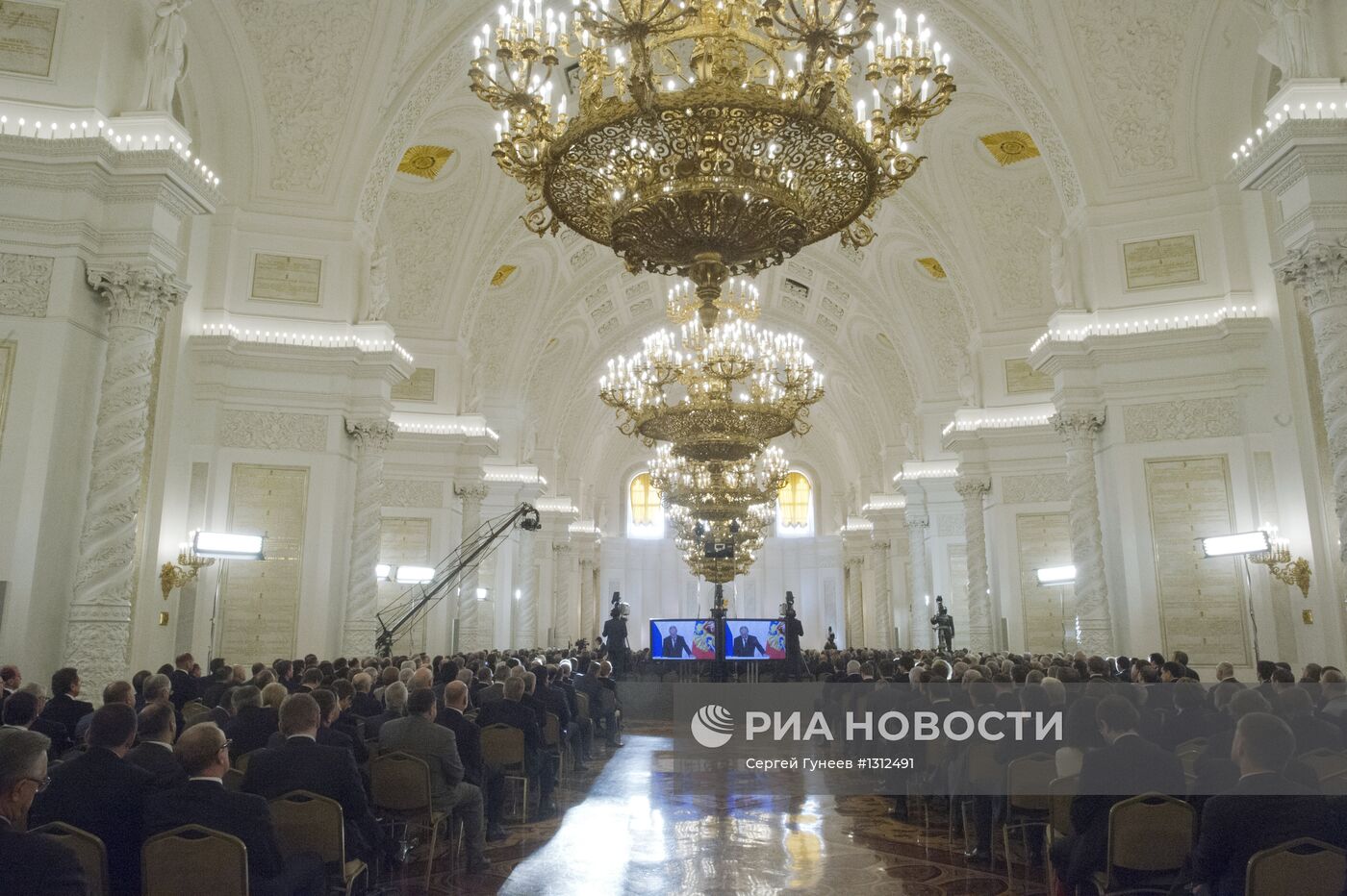 Ежегодное послание президента РФ Федеральному собранию