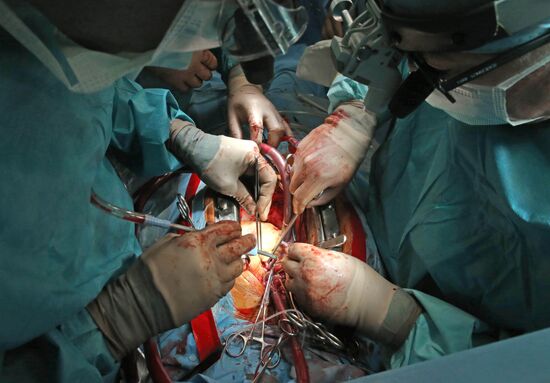 Работа Центра сердечно-сосудистой хирургии в Калининграде