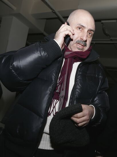 Открытие выставки Александры Вертинской "Переменная облачность"