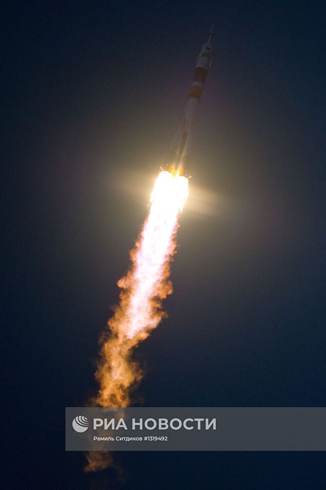 Запуск транспортного пилотируемого корабля "Союз ТМА-07М"