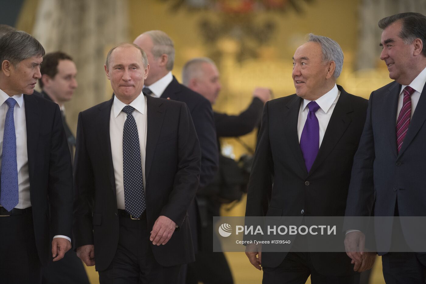 В.Путин на сессии Совета ОДКБ в Кремле