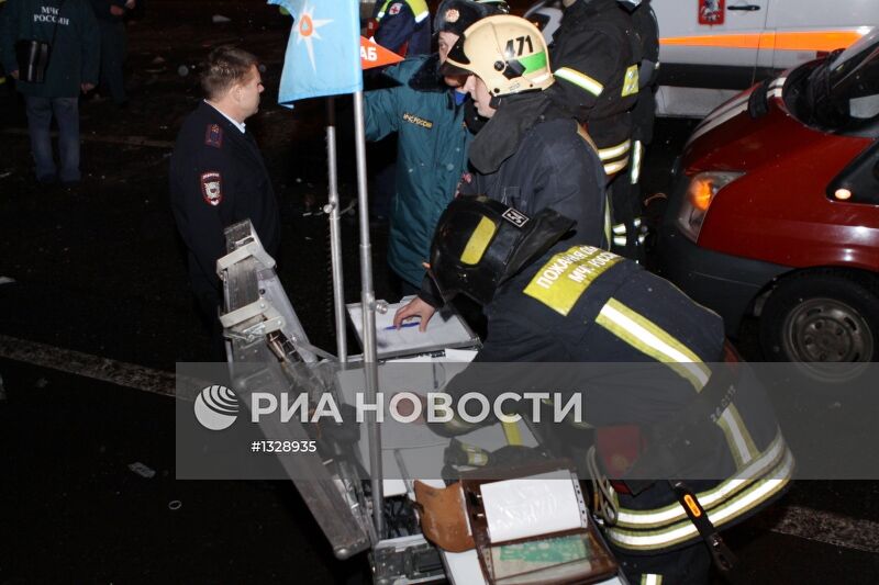 Крушение самолета ТУ-204 в аэропорту "Внуково"