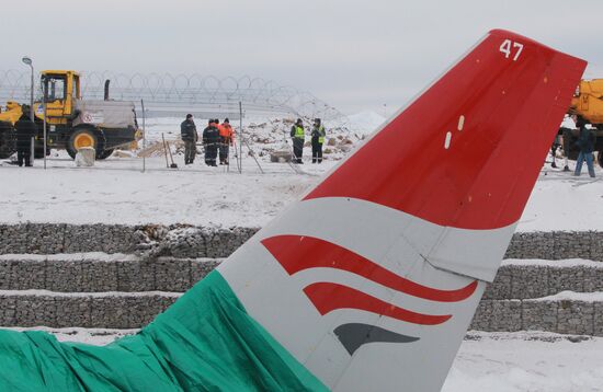 Последствия крушения самолета ТУ-204 в аэропорту "Внуково"