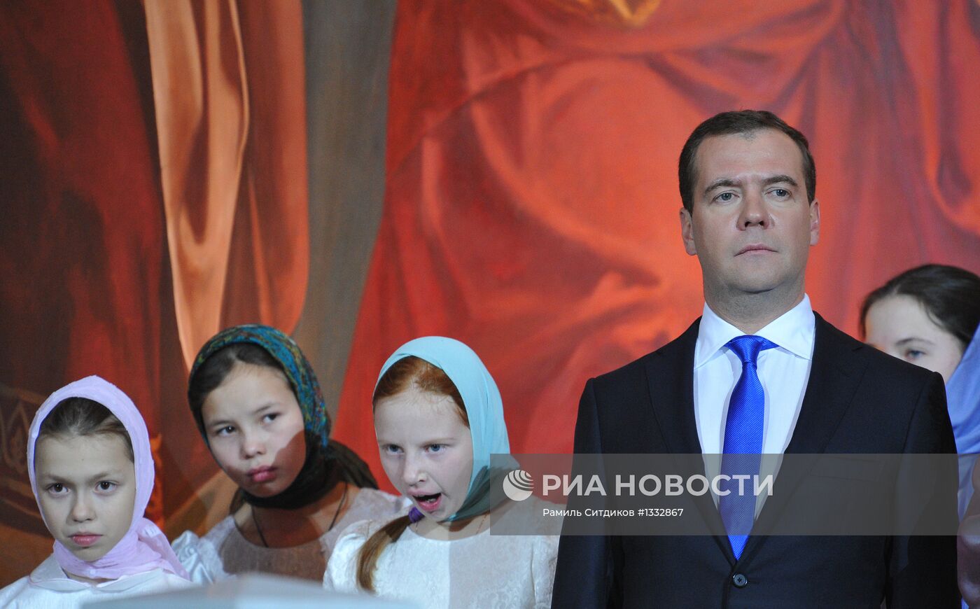 Д.Медведев на Рождественском богослужении в Москве