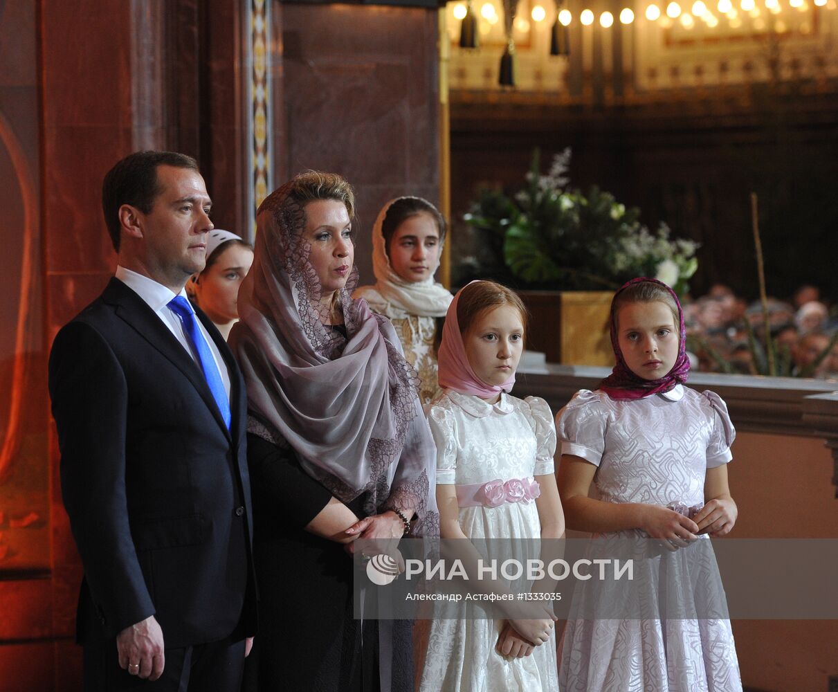 Д.Медведев на Рождественском богослужении в Москве