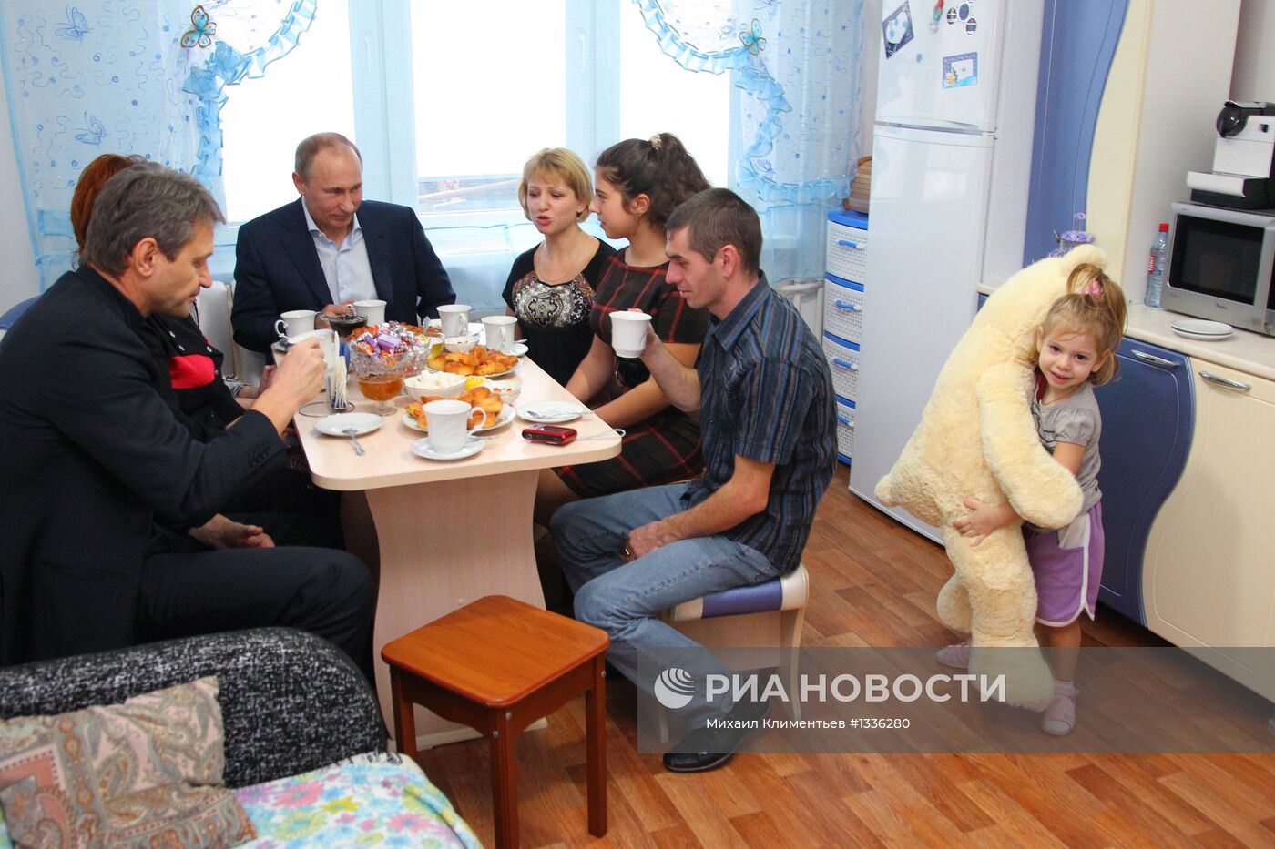 Рабочая поездка президента РФ Владимира Путина в Крымск