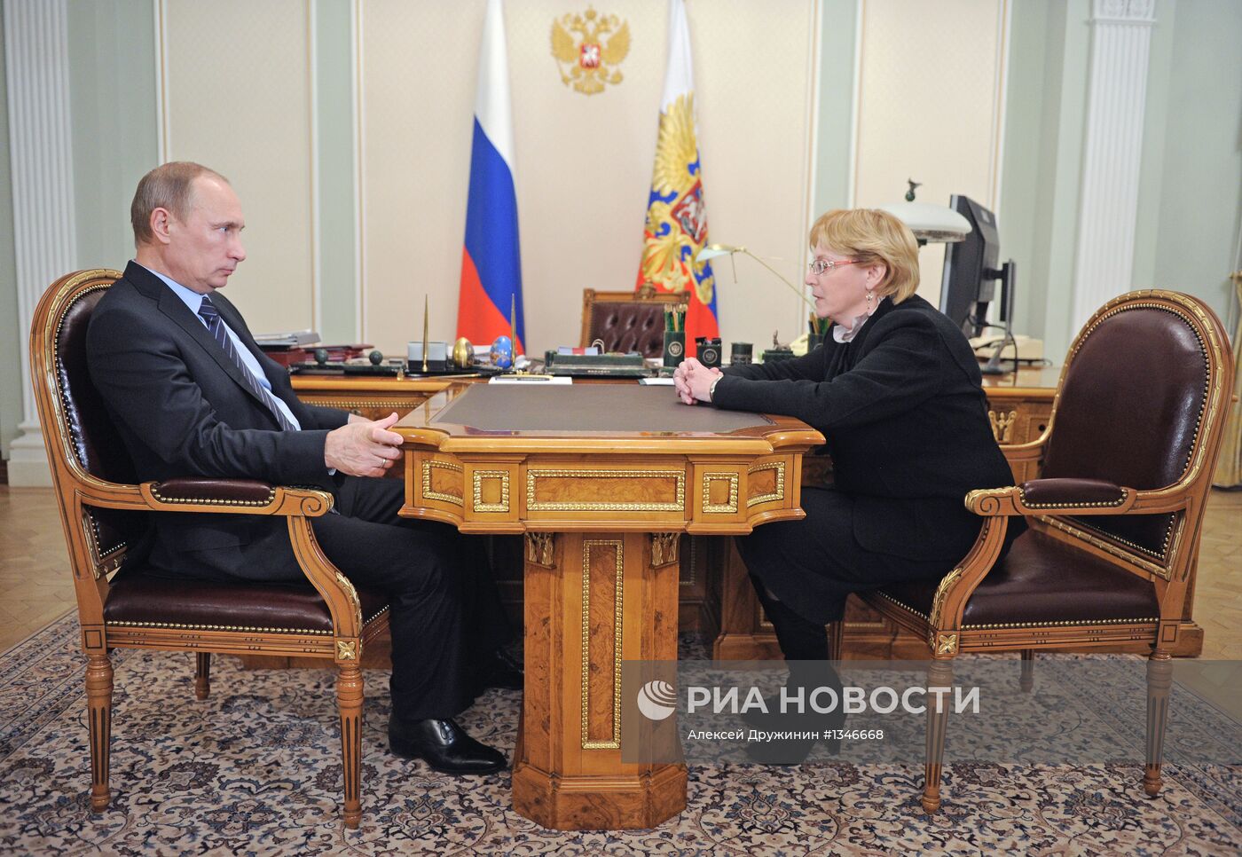 В.Путин встретился с В.Скворцовой