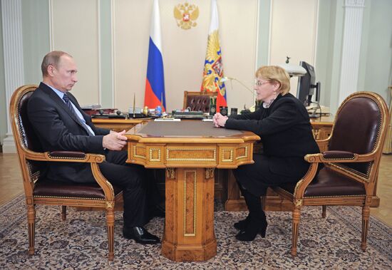 В.Путин встретился с В.Скворцовой