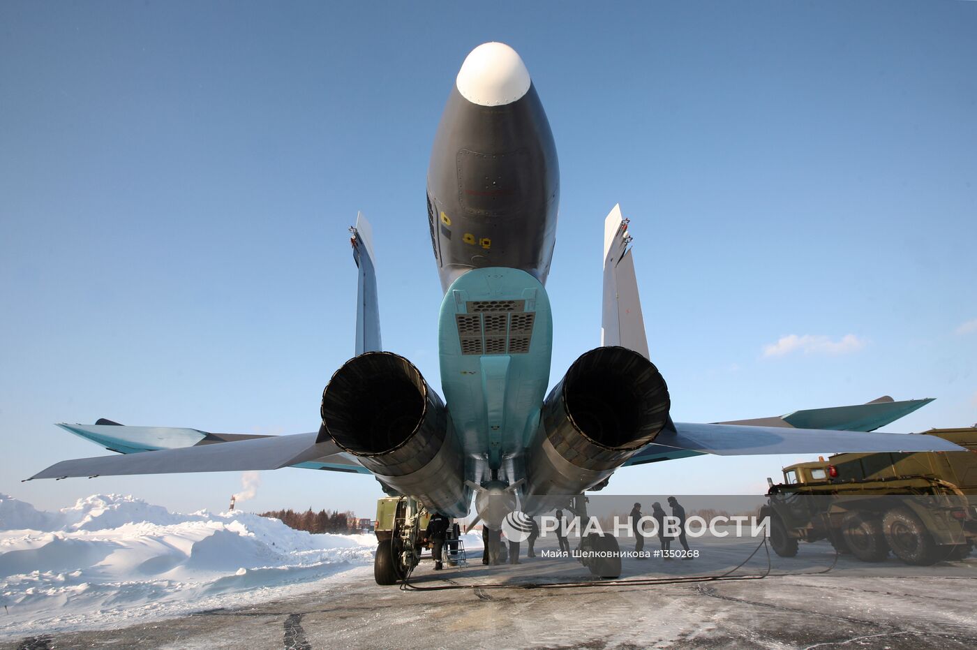 Подготовка самолетов Су-34 для передачи министерству обороны РФ