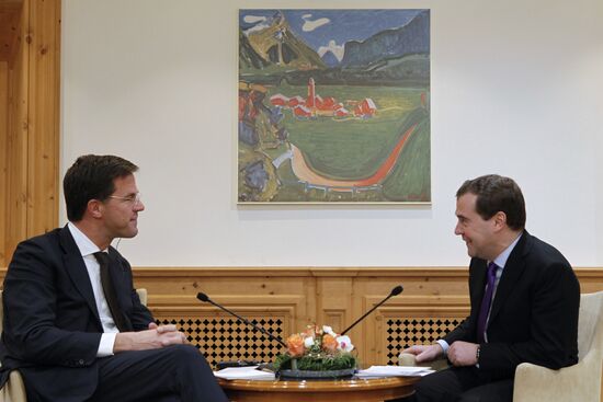 Д.Медведев встретился с М.Рютте в Давосе