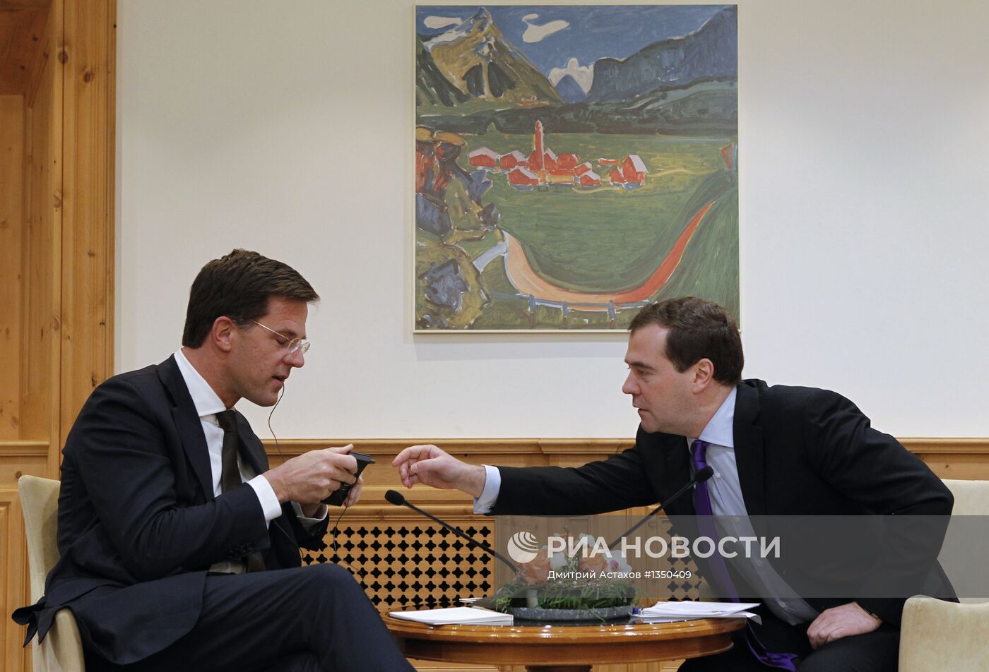 Д.Медведев встретился с М.Рютте в Давосе
