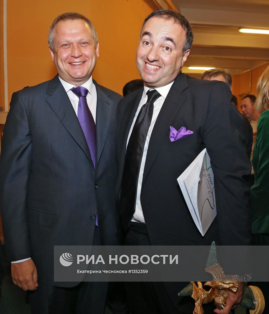 Вручение премии "Золотой орел" на "Мосфильме"