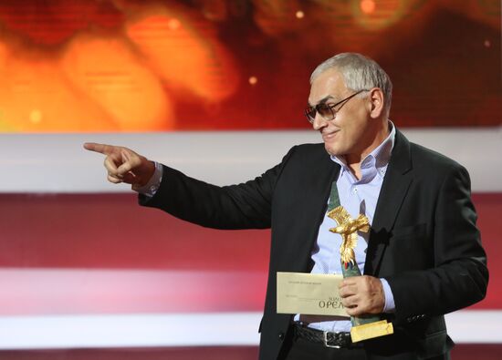 Вручение премии "Золотой орел" на "Мосфильме"