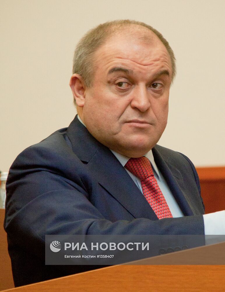 Председатель Правительства Дагестана Мухтар Меджидов